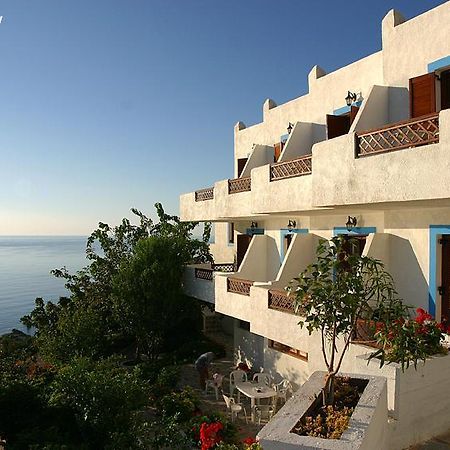 Albatros Hotel Amoopi Exterior foto